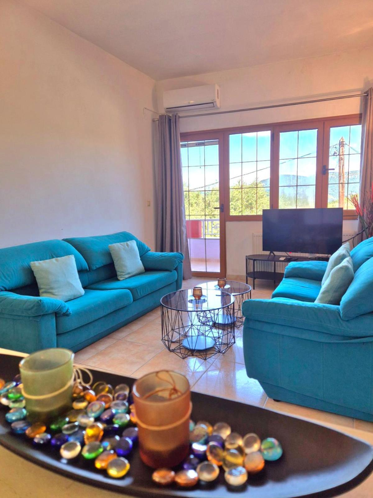 J&B Countryside Life Apartman Ágios Matthaíos Kültér fotó
